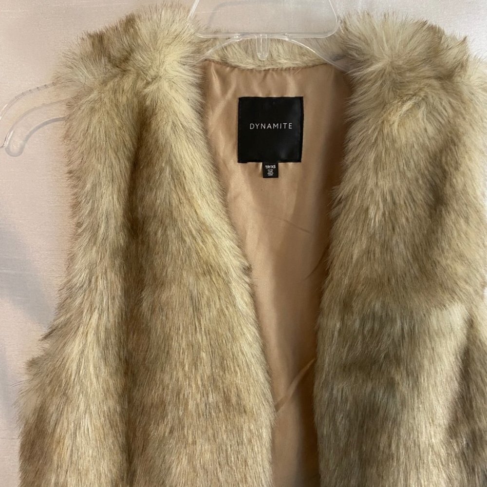 Dynamite Rabbit Faux Fur Vest Ladies XS Beige/Dark Beige - Picture 4 of 12